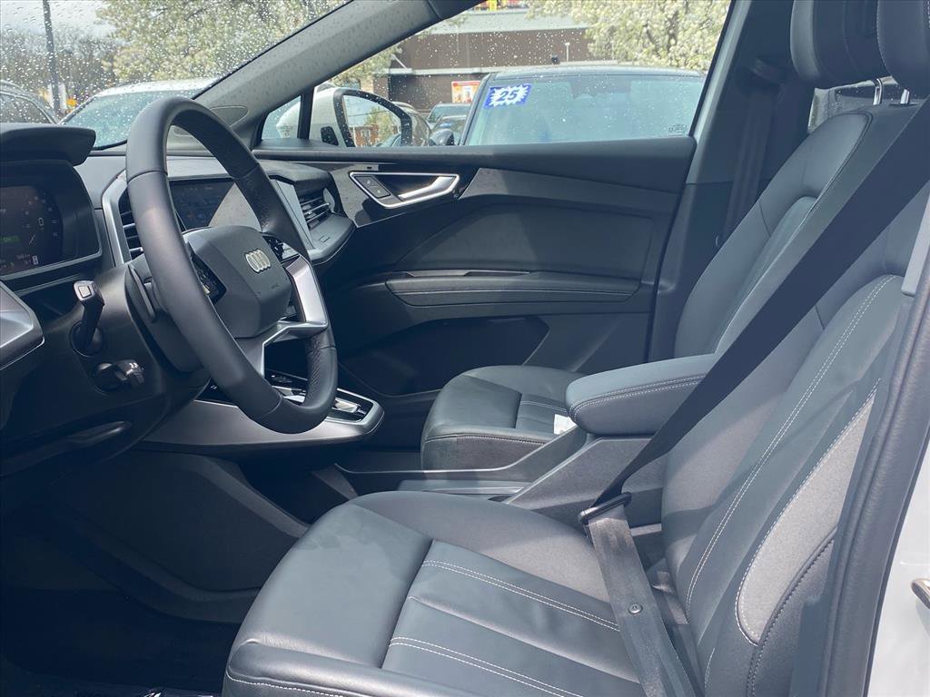 Used 2023 Audi Q4 e-tron Premium Plus w/ Premium Plus image 12