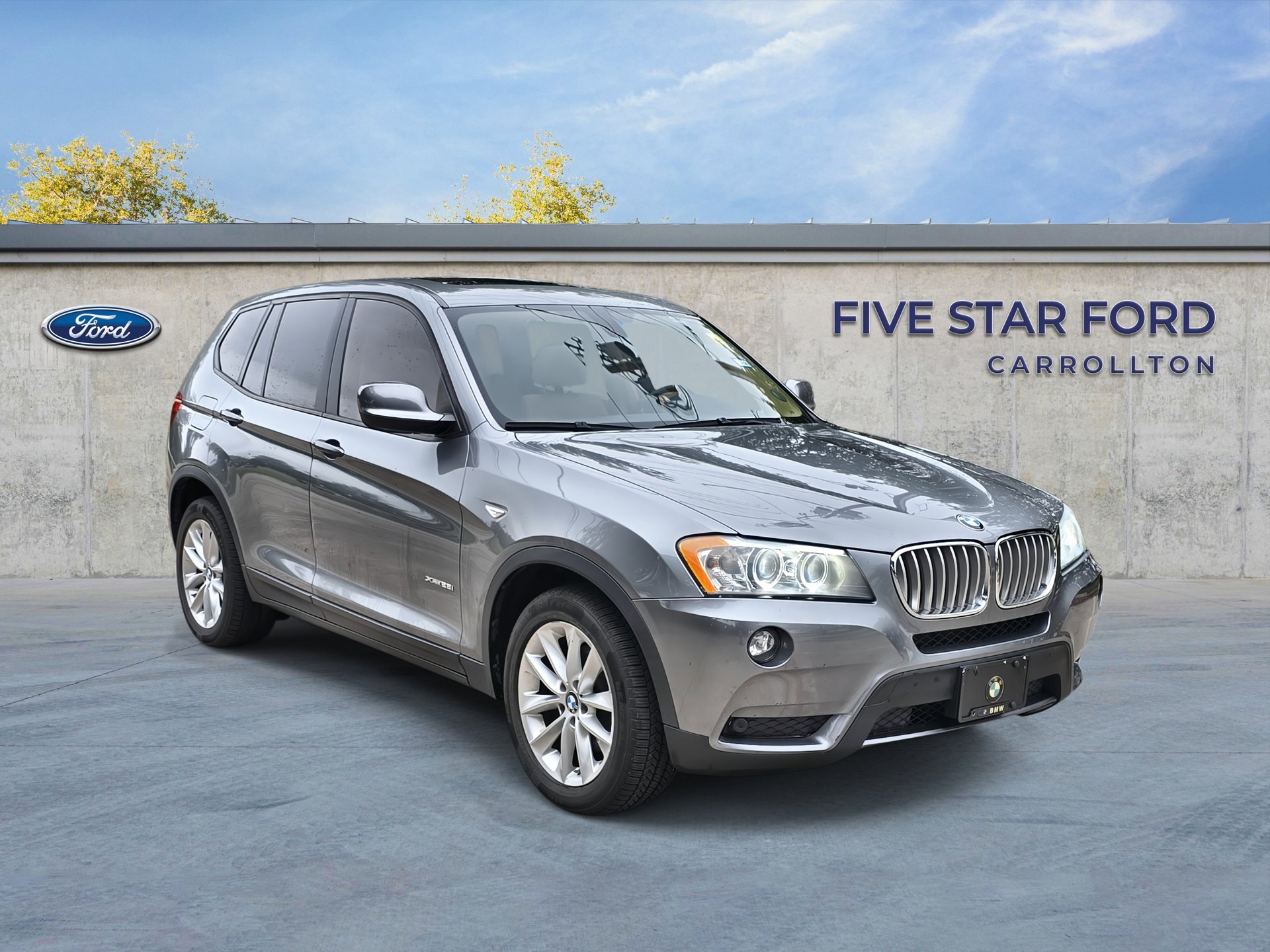Used 2014 BMW X3 xDrive28i AWD/4WD image 1