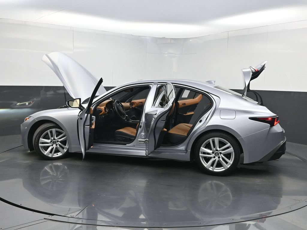 Used 2024 Lexus IS 300 w/ Comfort Package RWD image 35