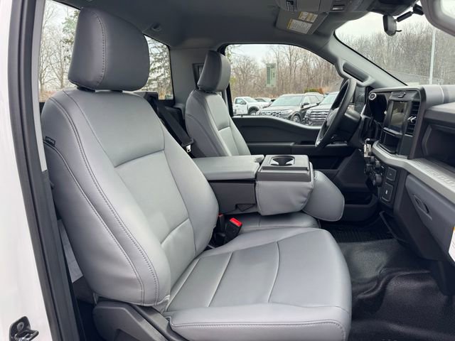 New 2026 Ford F550 4x4 Regular Cab Super Duty image 13