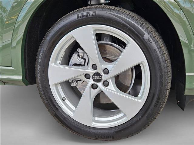 Certified 2025 Audi Q5 Premium w/ Premium Plus AWD/4WD image 27
