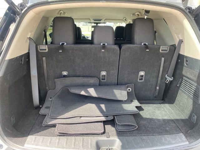 Used 2025 Nissan Pathfinder SV image 13