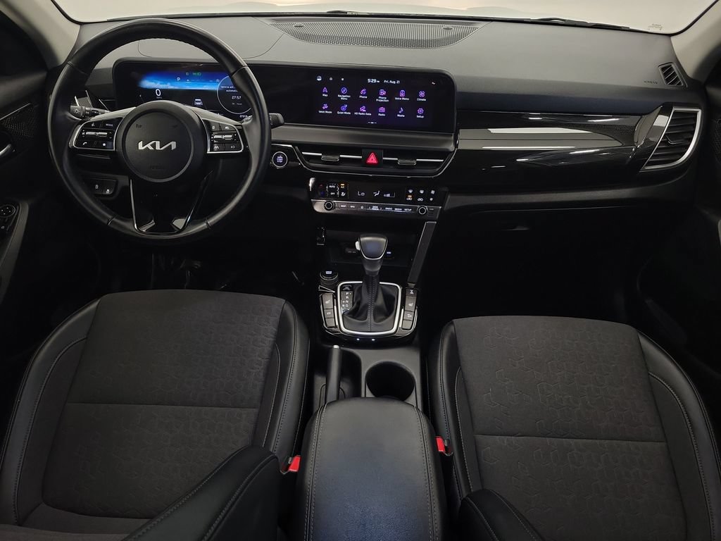 Used 2024 Kia Seltos S AWD/4WD image 14