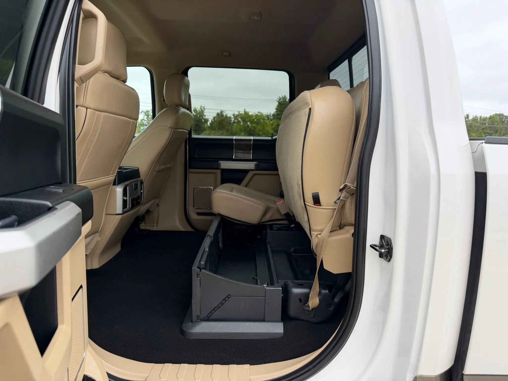 Used 2019 Ford F250 Lariat w/ Lariat Ultimate Package AWD/4WD image 25