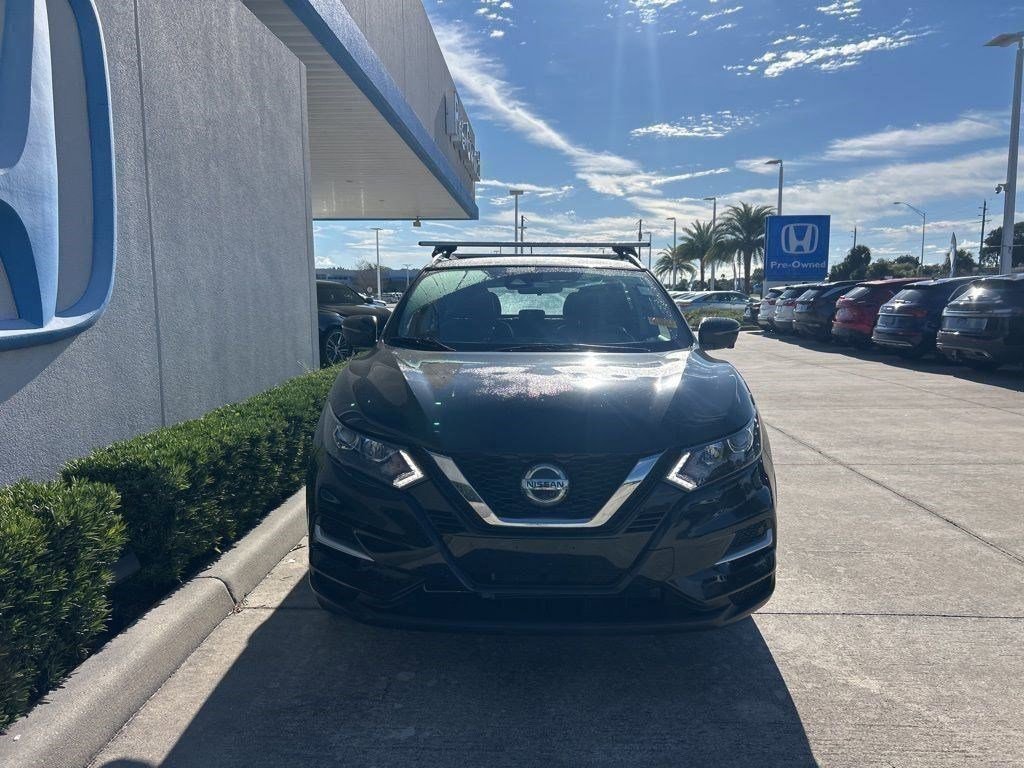 Used 2022 Nissan Rogue Sport SL image 2