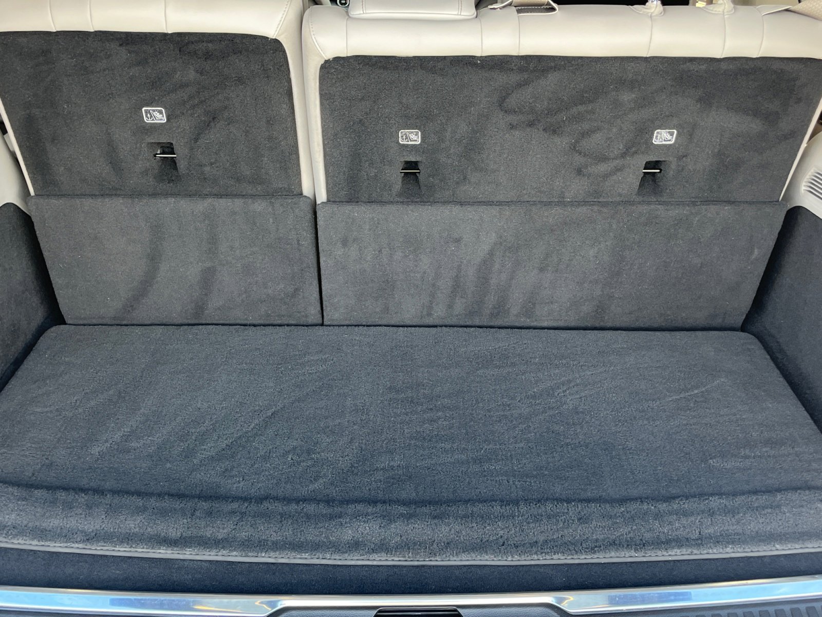 Used 2022 Jeep Grand Wagoneer Series II w/ Premium Group II image 28