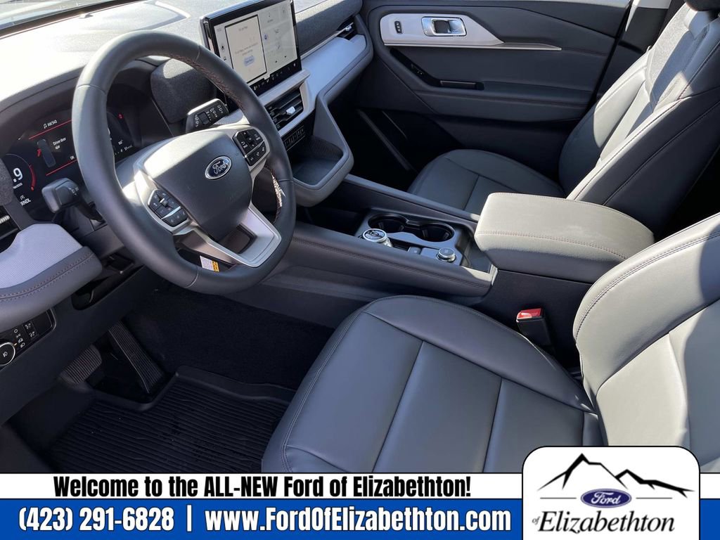 New 2026 Ford Explorer Active image 22