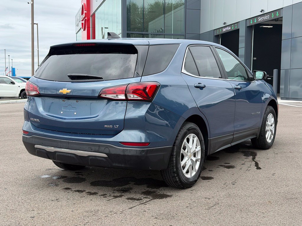 Used 2024 Chevrolet Equinox LT AWD/4WD image 5