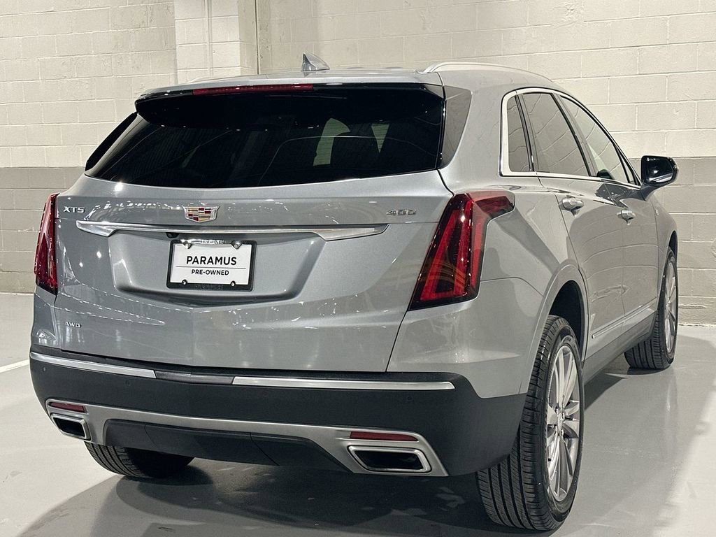 Used 2025 Cadillac XT5 Premium Luxury image 3