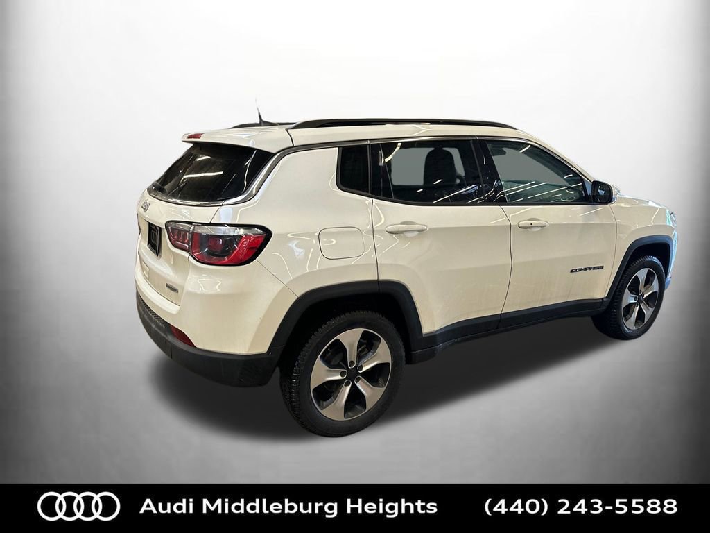 Used 2018 Jeep Compass Latitude w/ Popular Equipment Group image 7