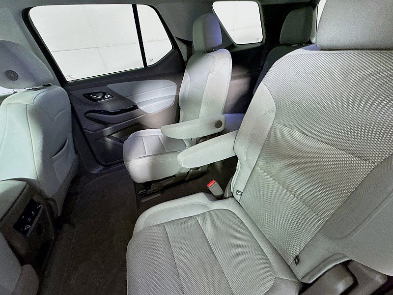Used 2019 Chevrolet Traverse LT FWD image 21