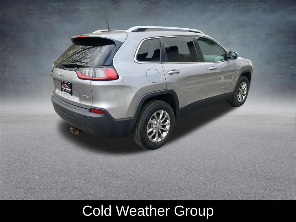 Used 2019 Jeep Cherokee Latitude Plus w/ Cold Weather Group AWD/4WD image 6