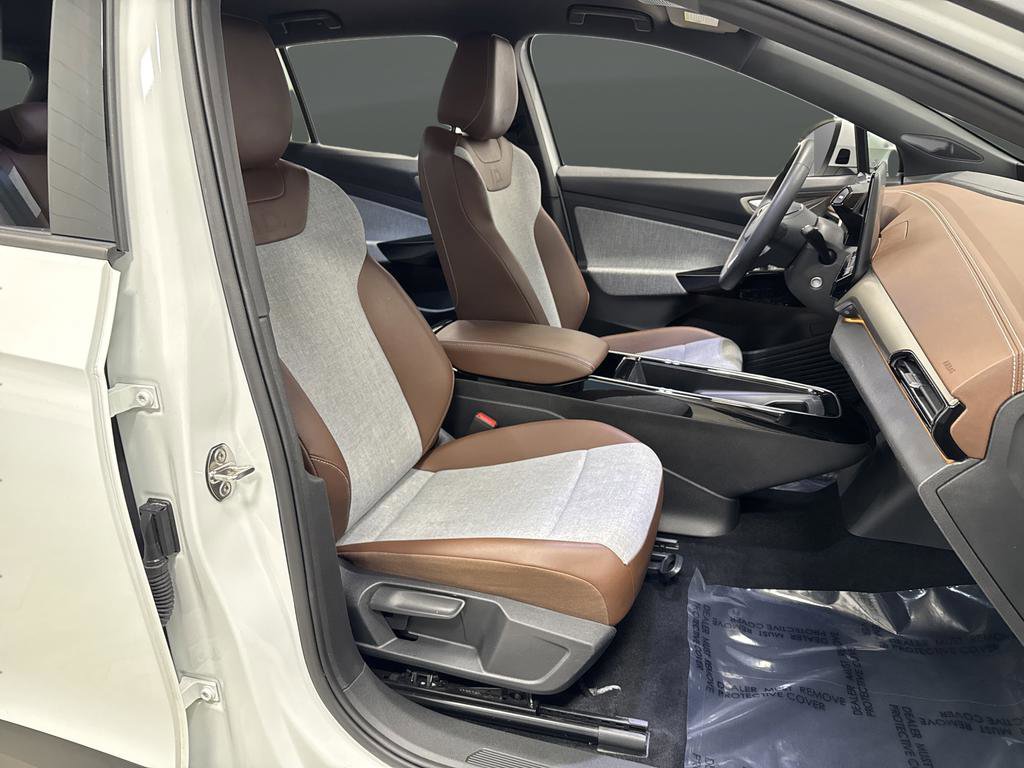 Used 2023 Volkswagen ID.4 Pro image 28