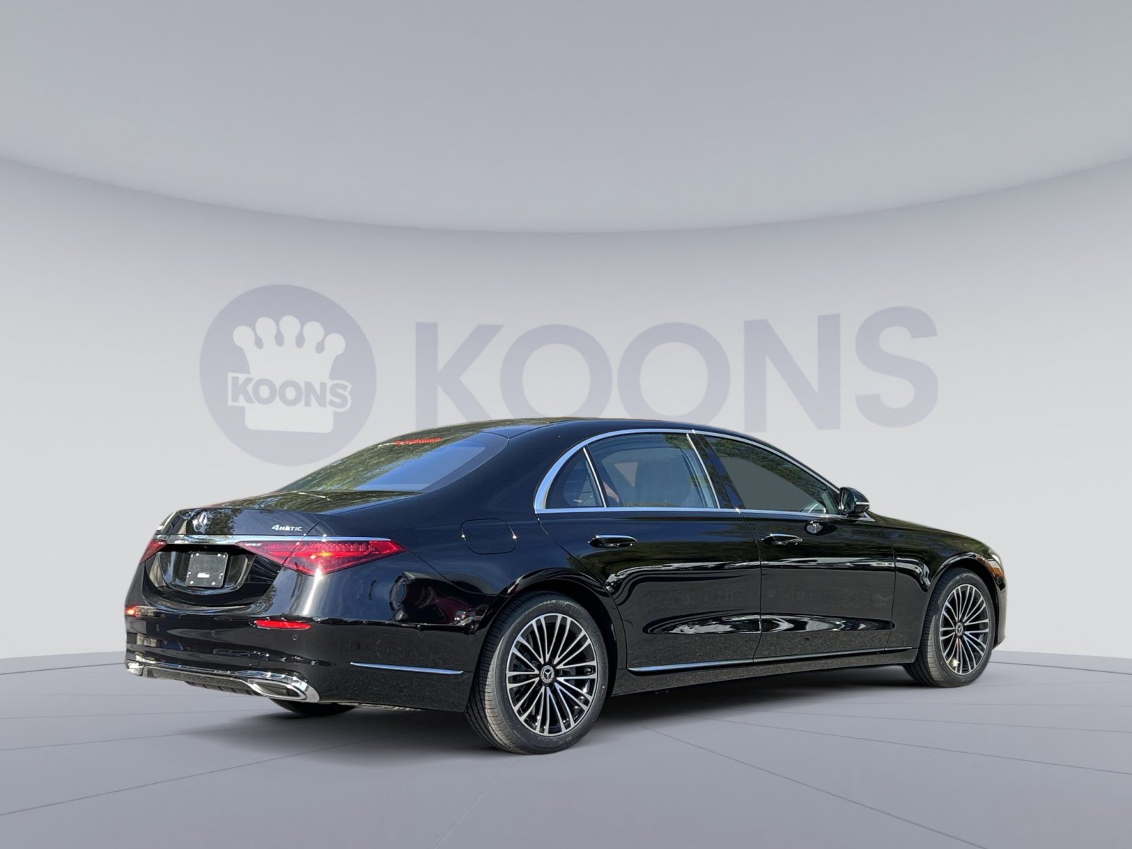 New 2026 Mercedes-Benz S 500 4MATIC image 5