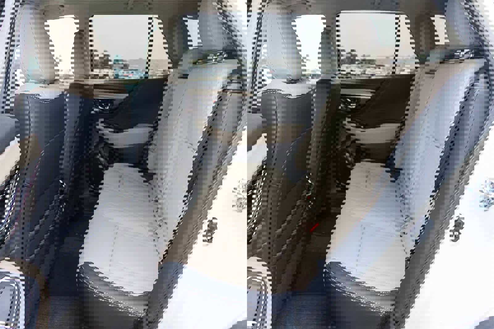 New 2025 Subaru Outback Limited image 18