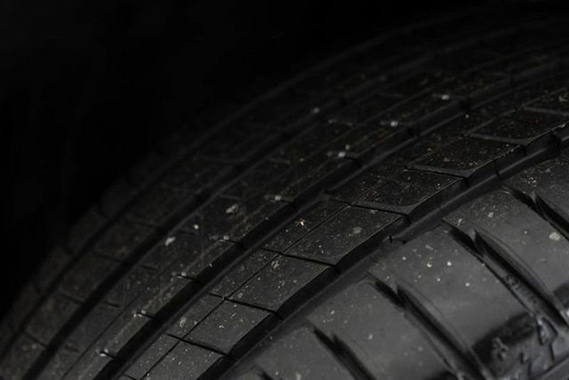 Used 2023 Land Rover Discovery S R-Dynamic image 45