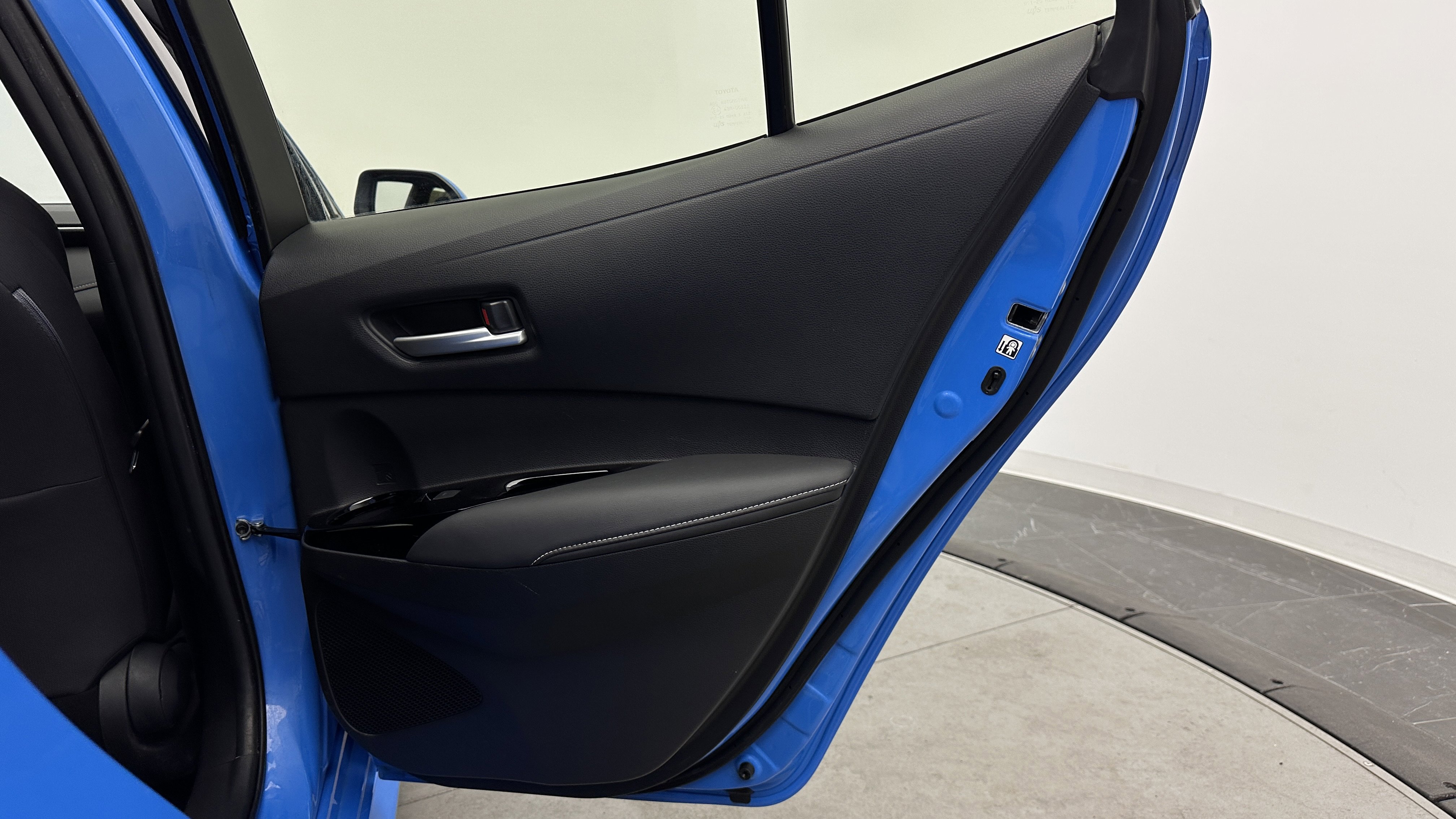 Used 2019 Toyota Corolla SE image 28