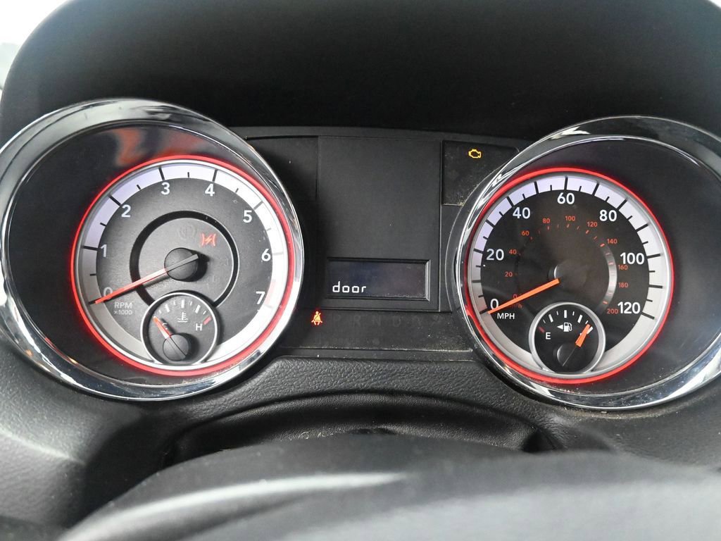 Used 2013 Dodge Grand Caravan SXT image 33