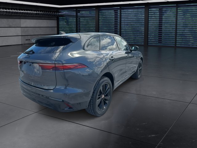 Used 2023 Jaguar F-PACE S AWD/4WD image 8