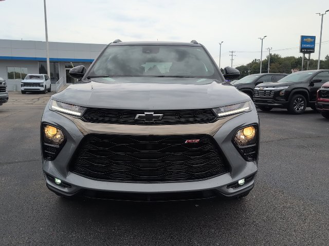Used 2023 Chevrolet TrailBlazer RS w/ Convenience Package AWD/4WD image 12