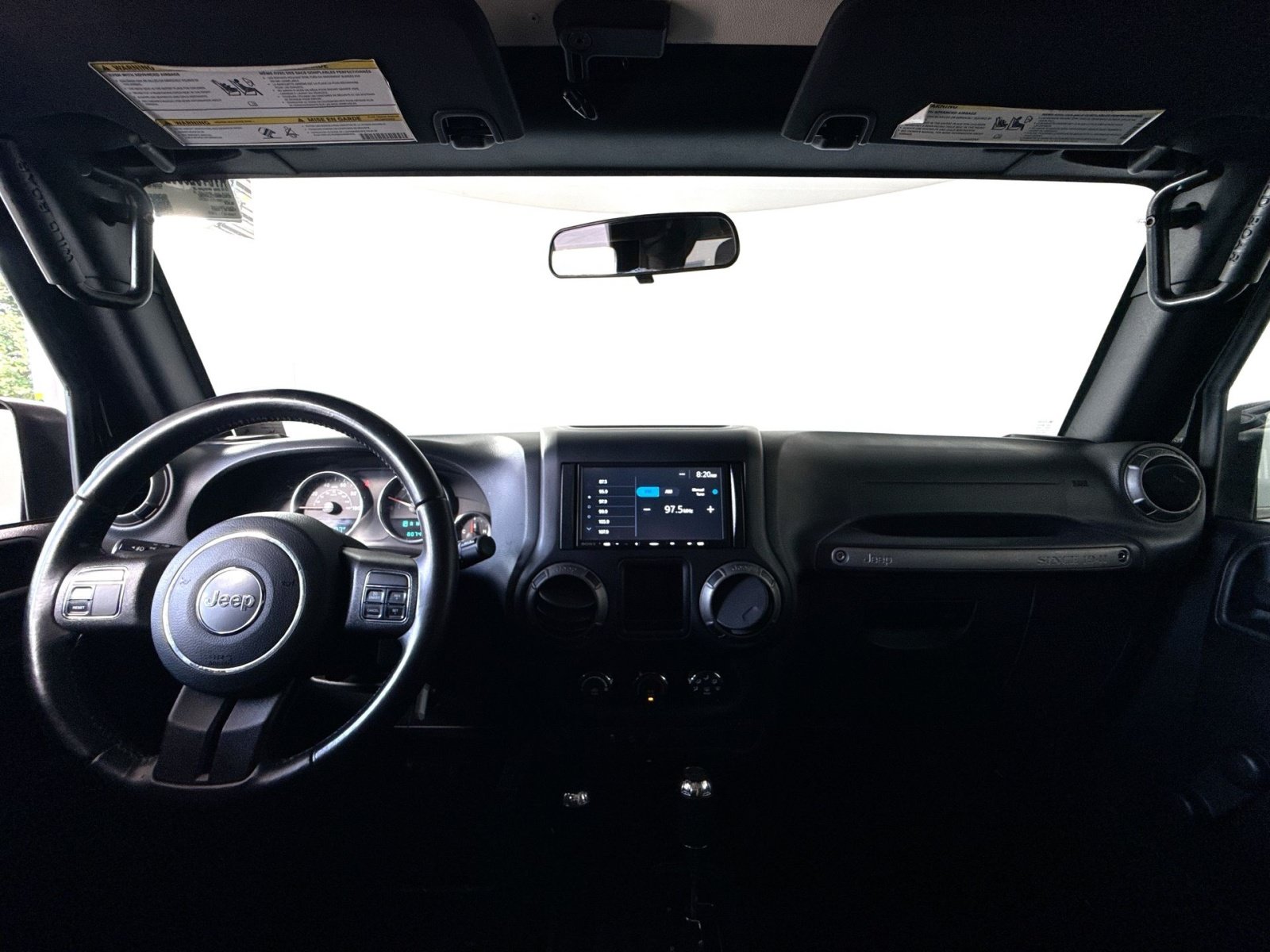 Used 2018 Jeep Wrangler Sport AWD/4WD image 30