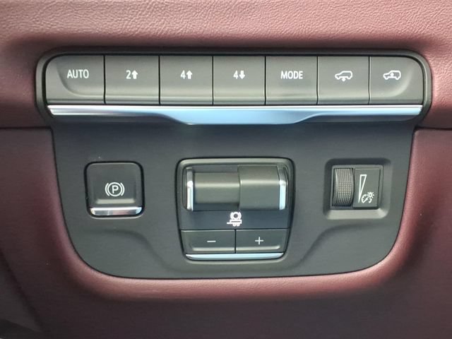 New 2026 Cadillac Escalade ESV Luxury w/ Touring Package AWD/4WD image 14