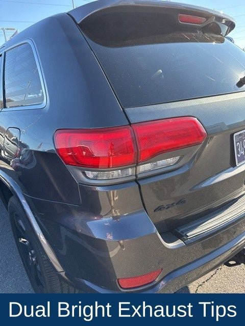 Used 2015 Jeep Grand Cherokee Altitude AWD/4WD image 23