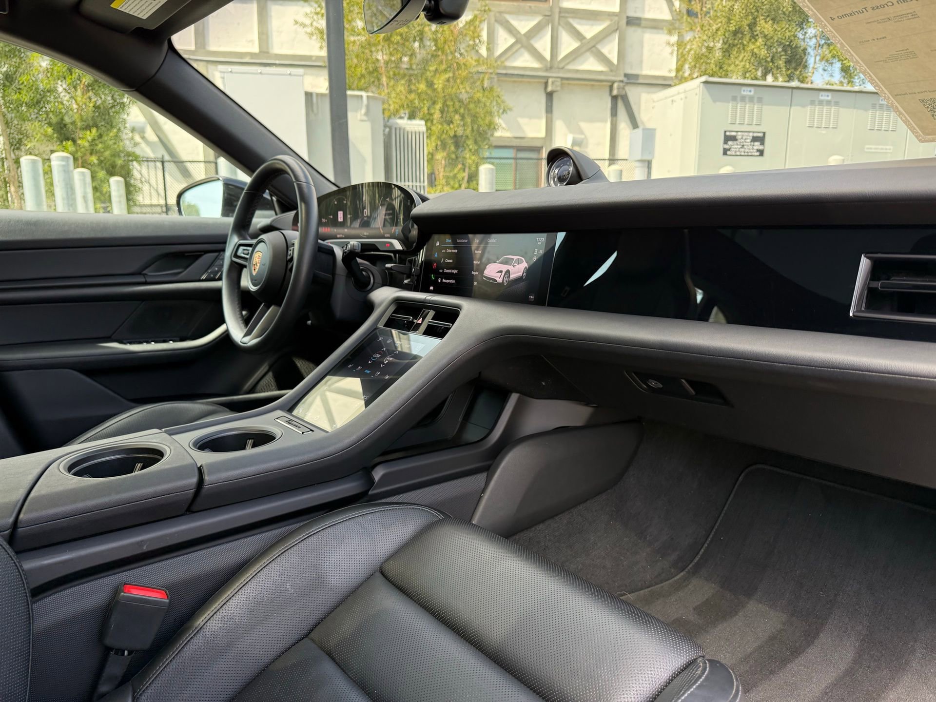 Certified 2023 Porsche Taycan 4 Cross Turismo image 24