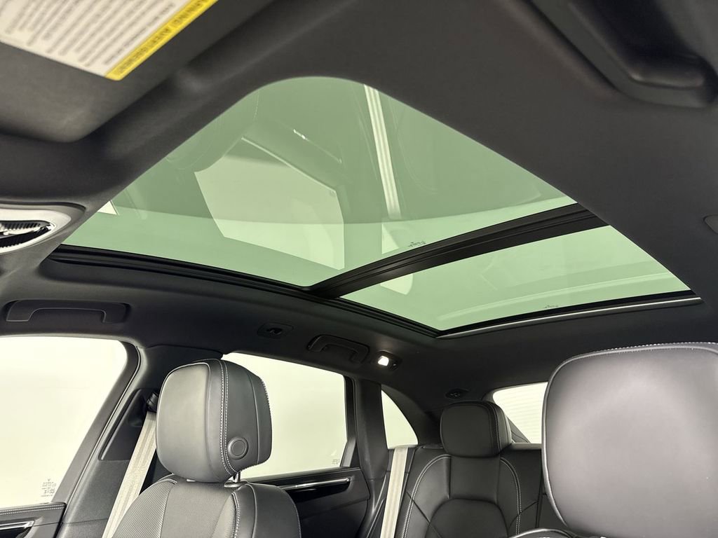 New 2026 Porsche Macan S AWD/4WD image 41