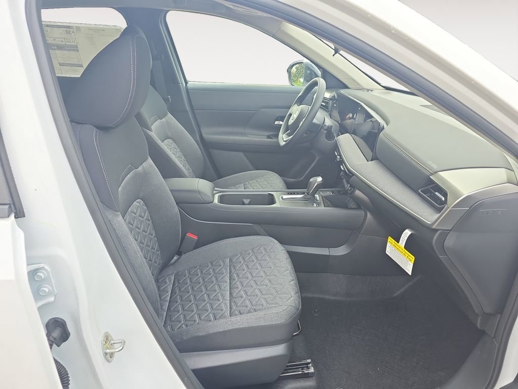 New 2026 Nissan Kicks SV w/ SV Premium Package AWD/4WD image 15