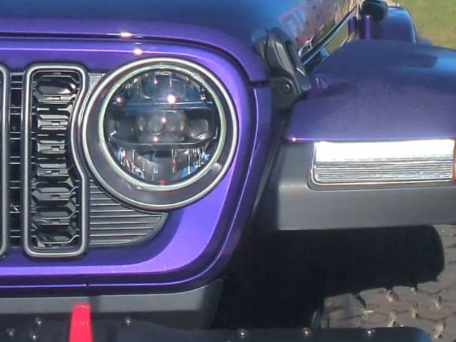 New 2026 Jeep Wrangler Rubicon AWD/4WD image 17