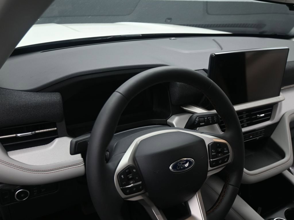 New 2026 Ford Explorer Active w/ Active Comfort Package image 6