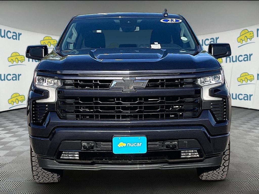 Used 2023 Chevrolet Silverado 1500 RST w/ Z71 Off-Road Package AWD/4WD image 2