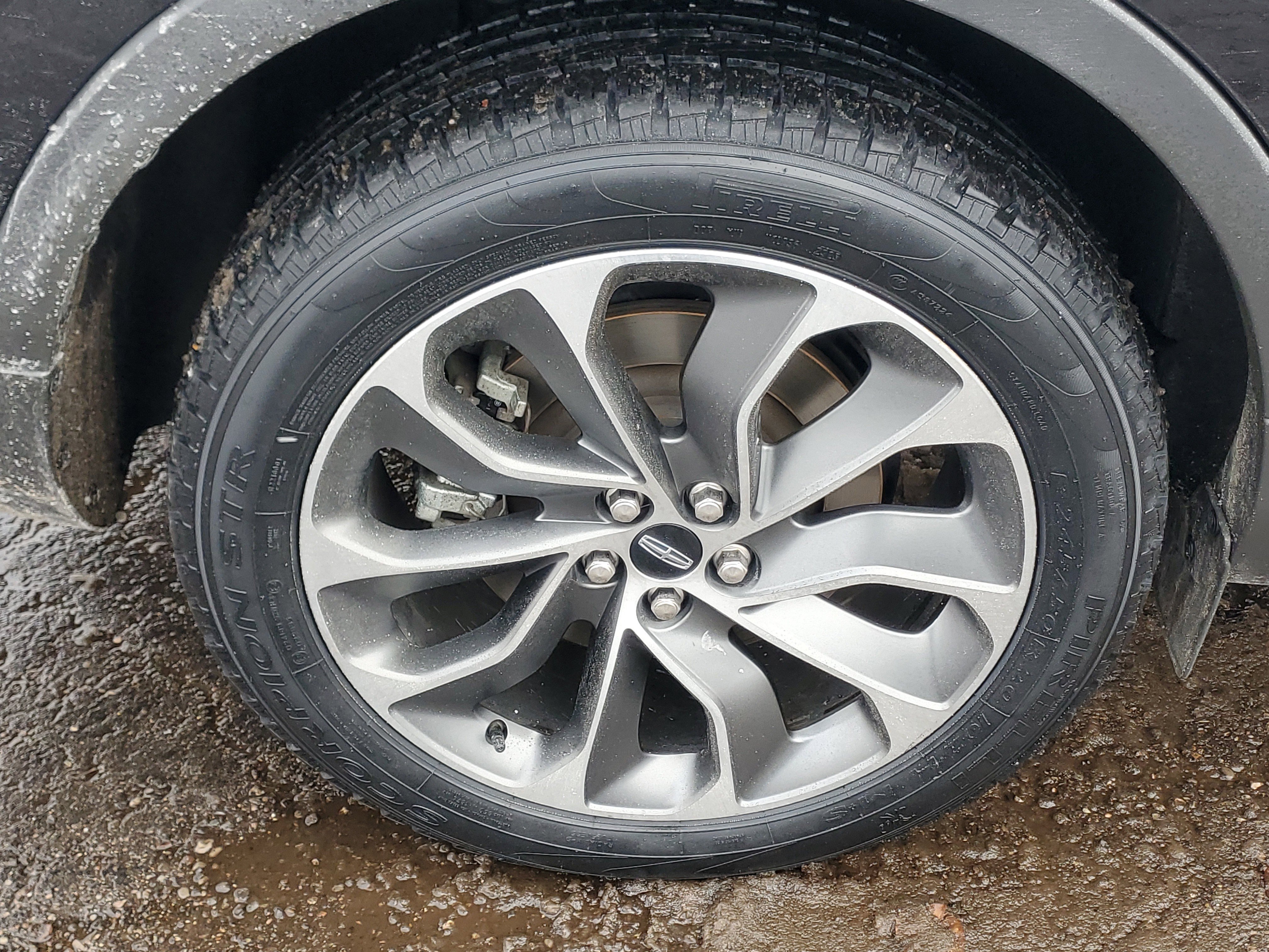 Certified 2022 Lincoln Nautilus Reserve w/ Equipment Group 201A image 7