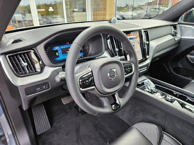 Certified 2024 Volvo XC60 T8 Polestar AWD/4WD image 21