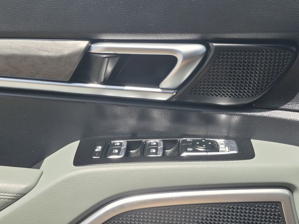 Certified 2023 Kia Telluride EX X-Line image 9
