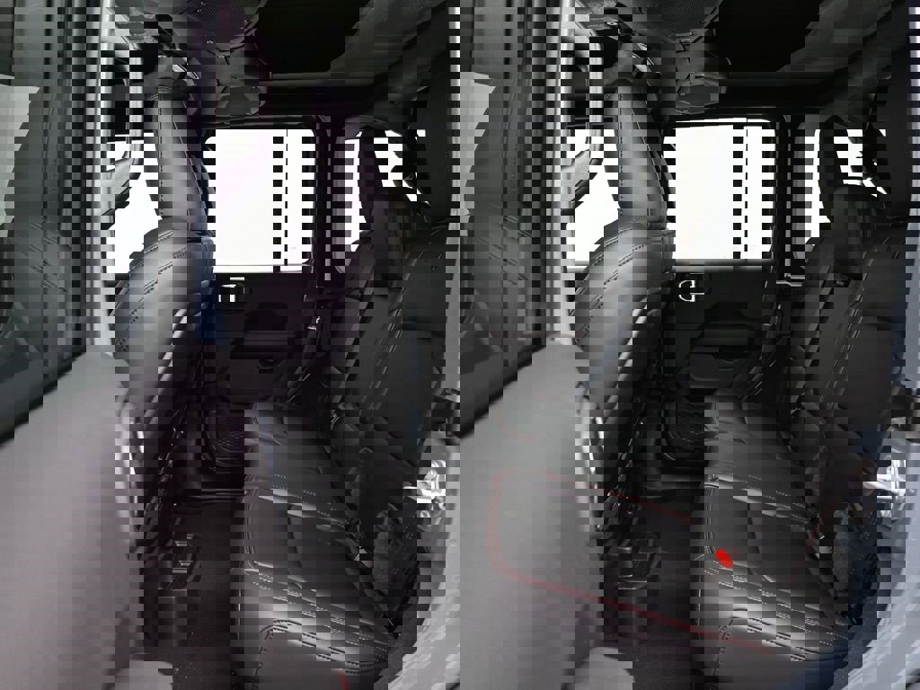 New 2025 Jeep Wrangler Unlimited Rubicon image 21