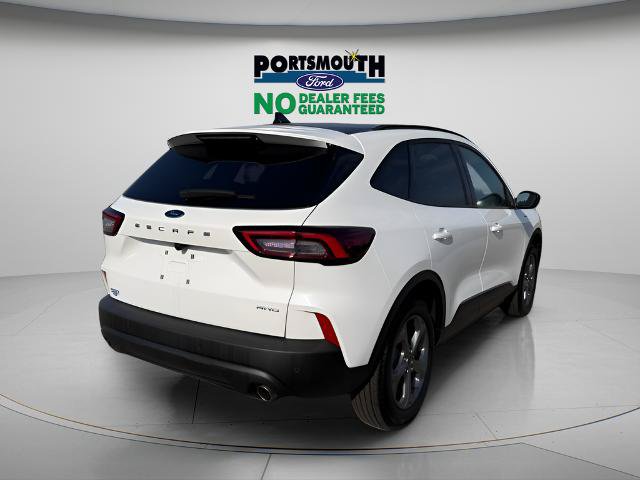 Certified 2025 Ford Escape ST-Line w/ Tech Pack #1 AWD/4WD image 30