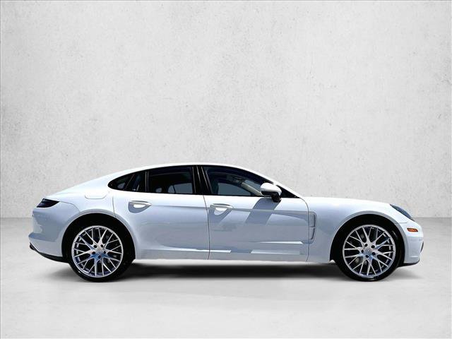 Used 2018 Porsche Panamera 4S image 5