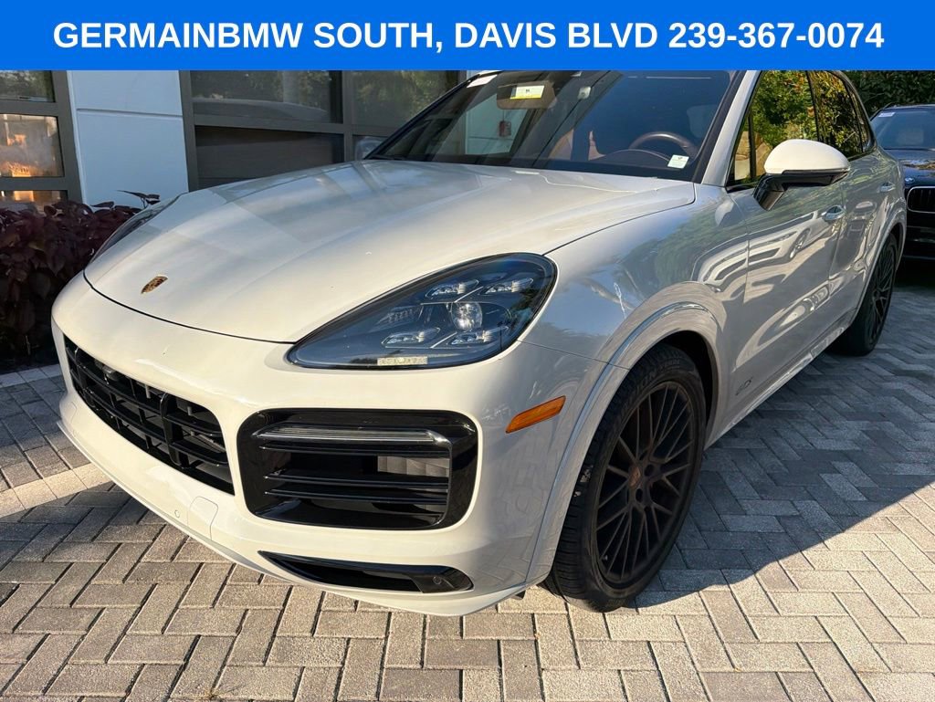 Used 2022 Porsche Cayenne GTS AWD/4WD image 29