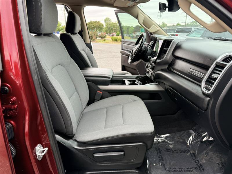Used 2020 RAM 1500 Big Horn AWD/4WD image 12