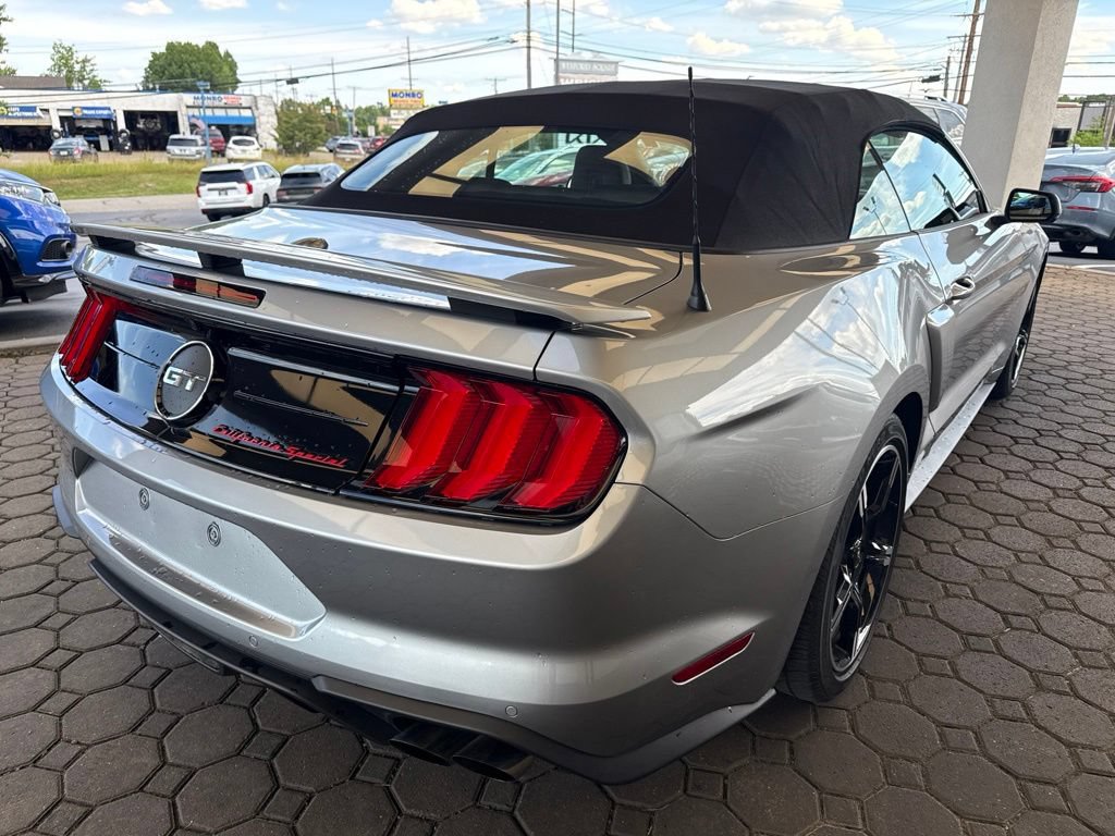 Used 2020 Ford Mustang GT Premium w/ Equipment Group 401A RWD image 6