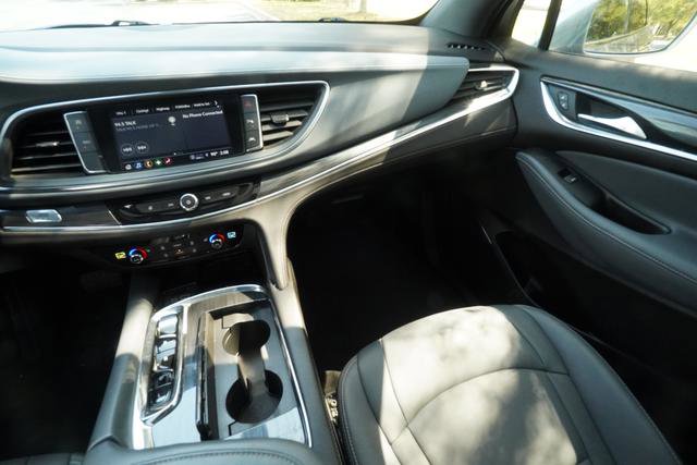 Used 2023 Buick Enclave Essence w/ Experience Buick Package AWD/4WD image 12