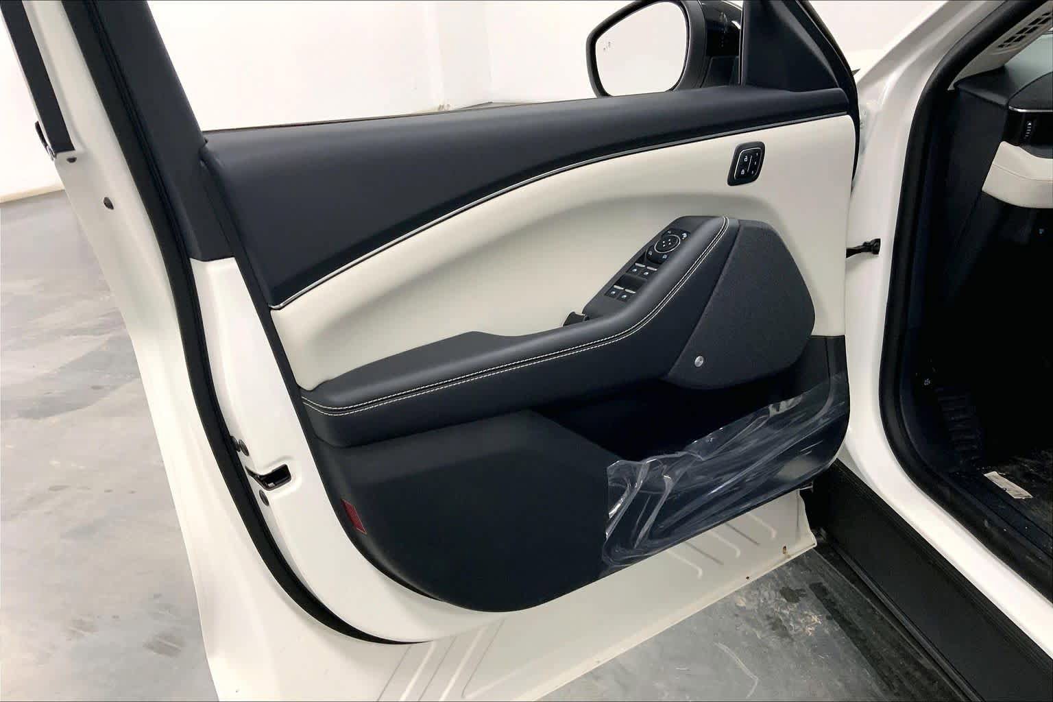 New 2026 Ford Mustang Mach-E Premium RWD image 10