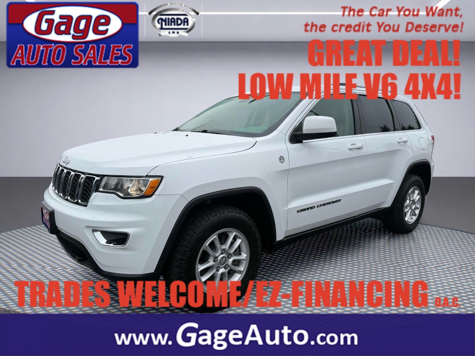 Used 2018 Jeep Grand Cherokee Laredo AWD/4WD image 1