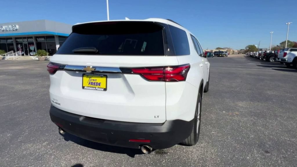 Certified 2022 Chevrolet Traverse LT FWD image 8