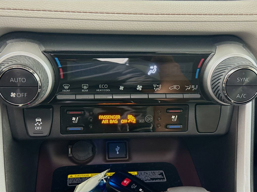 Certified 2021 Toyota RAV4 Limited AWD/4WD image 16