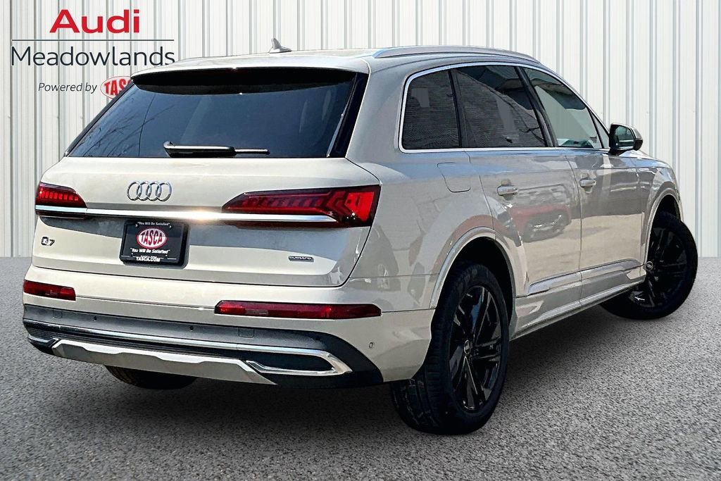 Used 2023 Audi Q7 2.0T Premium w/ Convenience Package image 6