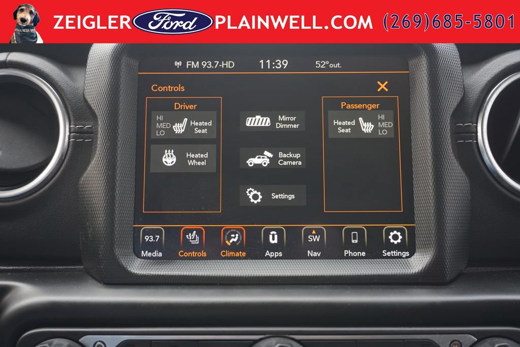 Used 2023 Jeep Wrangler Unlimited Sahara w/ Cold Weather Group AWD/4WD image 20