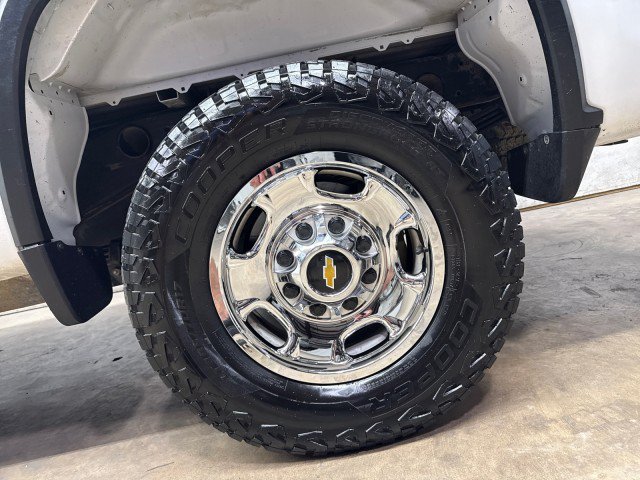 Used 2024 Chevrolet Silverado 2500 W/T w/ WT Convenience Package AWD/4WD image 41